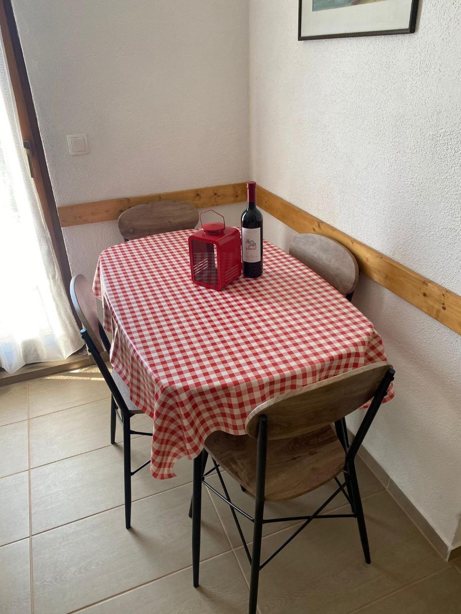Apartmani Anka Gornji Karin Kültér fotó