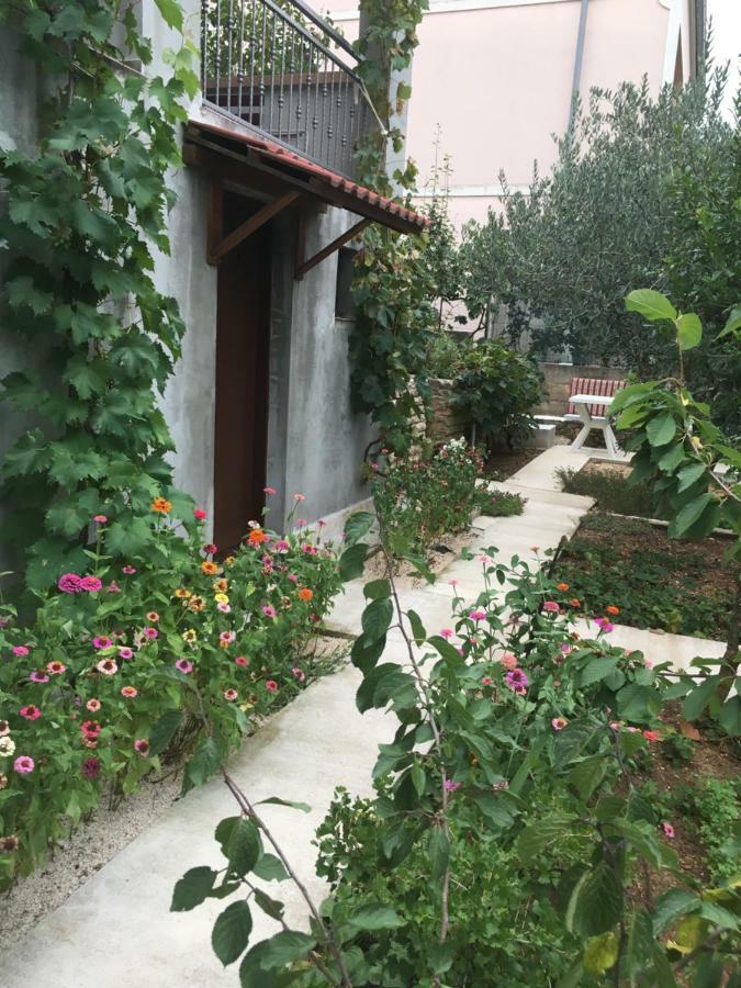 Apartmani Anka Gornji Karin Kültér fotó